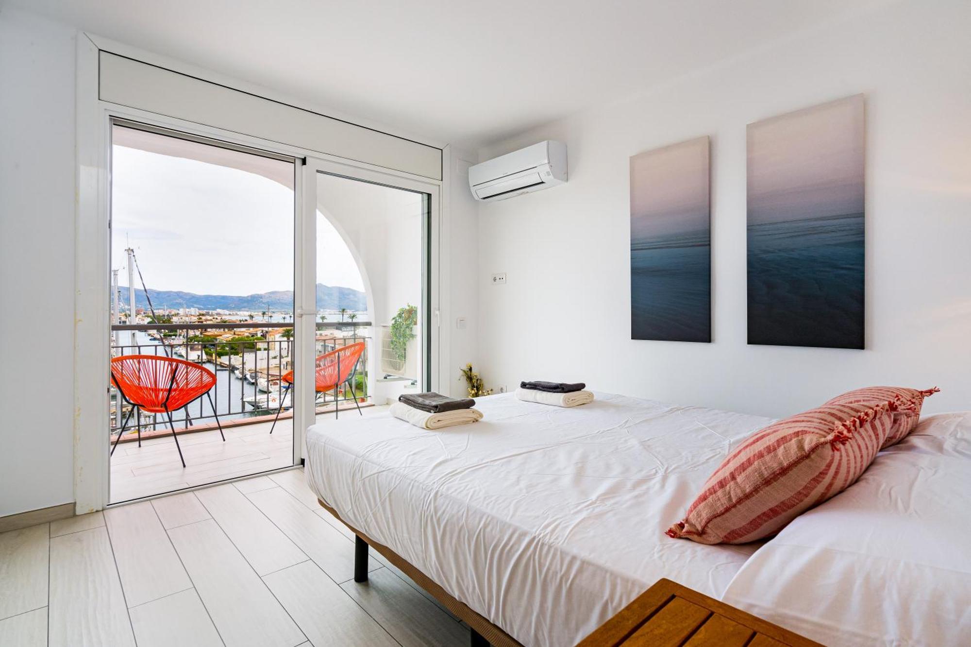 Apartamento Frente Al Canal Con Terraza Empuriabrava Exteriér fotografie